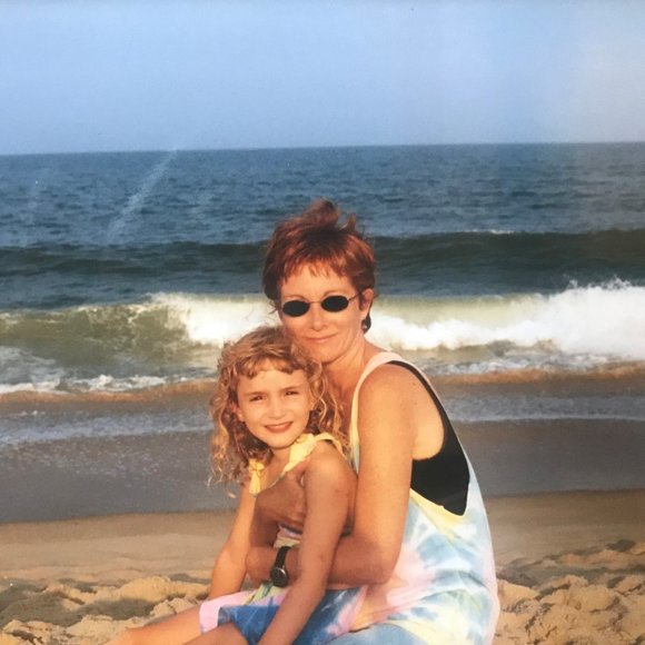 Meet your Posher, Kathy - Picture 1 of 1